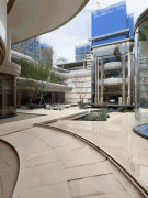 以生物医药为焦点赛道